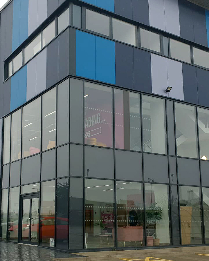 Metali Shopfronts  ur ranges of solid design rolling doors are best for businesses where blanket coverage after working hours is required. These doors can be powder coated to any RAL colour or can be left in their galvanized mill silver finish.